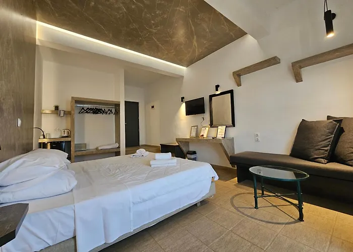 Penelope Hotel