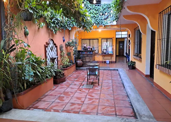 Hospedaje El Viajero Antigua Ll
