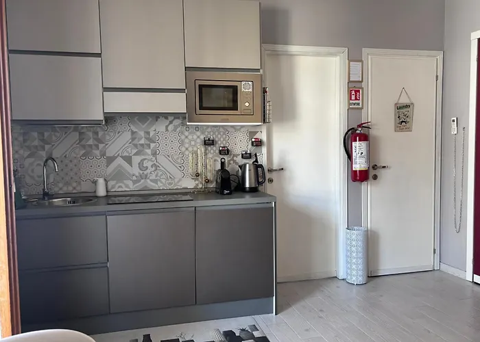 Studio Flat Policlinico G B Rossi