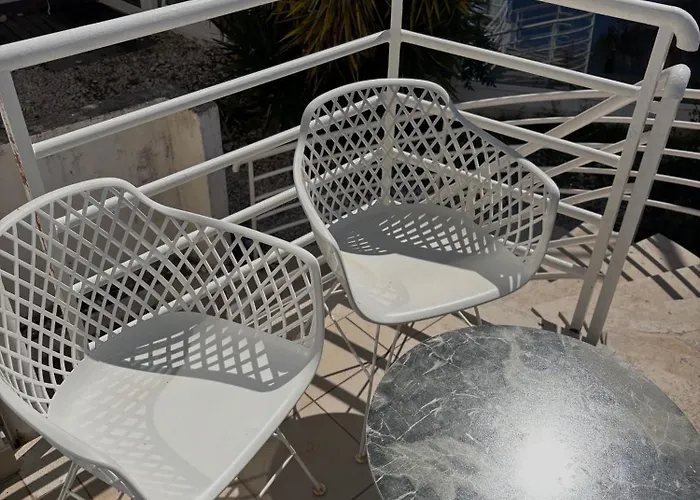 "Echo" B&B Rooms, Boutique Beach Hotel