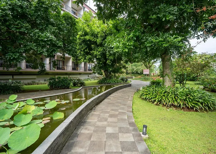 The Green Peak, Artotel Curated