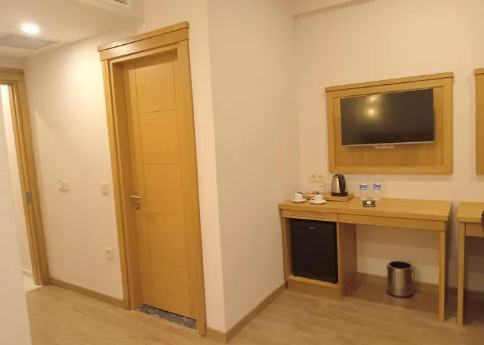 Vera Life Hotel