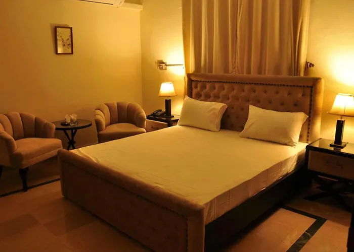 Reina Boutique Hotel - G6