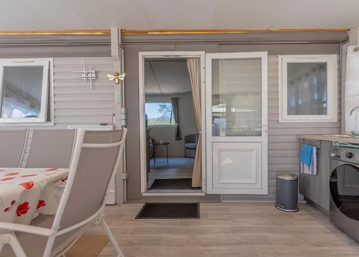 Joli Mobil Home Puget Sur Argens