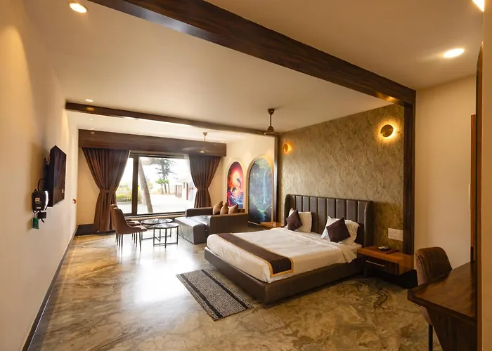 Nautical 9 Beach Retreat