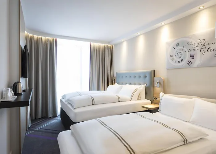 Premier Inn Freiburg City Sued