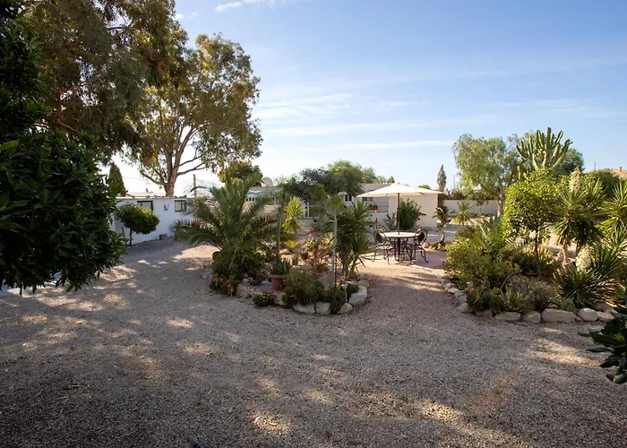 Mobilhome Mit Garten Und Pool