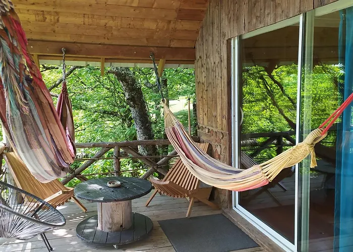 Cabane Perchee