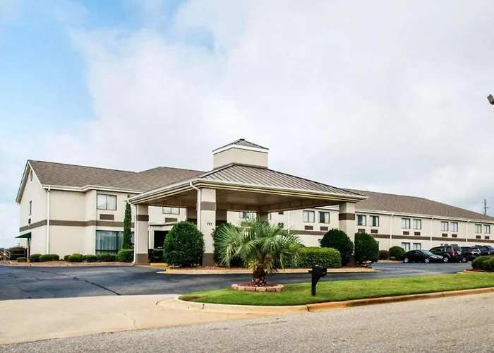 Quality Inn Prattville I-65