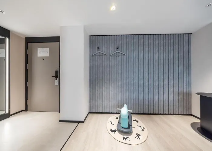 Atour Light Hotel Kunming Dongfeng Plaza Beijing Road