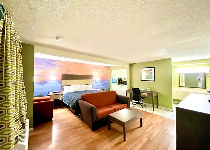 Hometown Inn