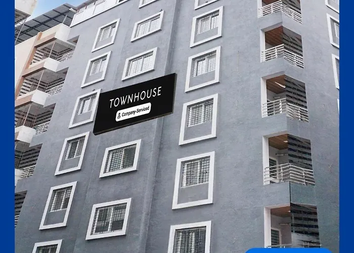Super Townhouse Hinjewadi Corporate Stays
