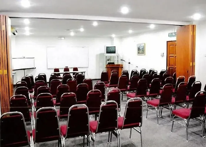 Dancenter Hotel O Ramai