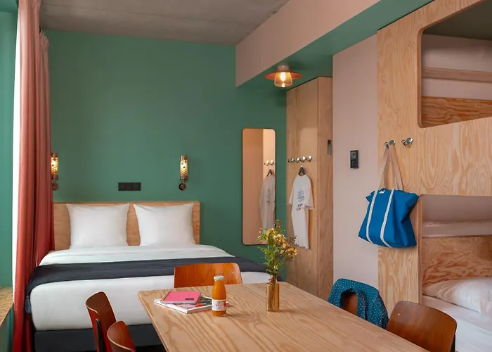 Eklo Nantes Centre Ile De Nantes