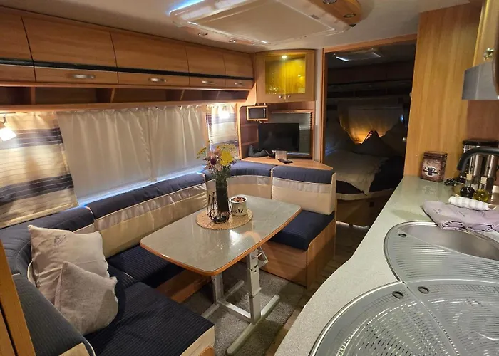 Rosenzauber Luxux-Caravan 5 Sterne