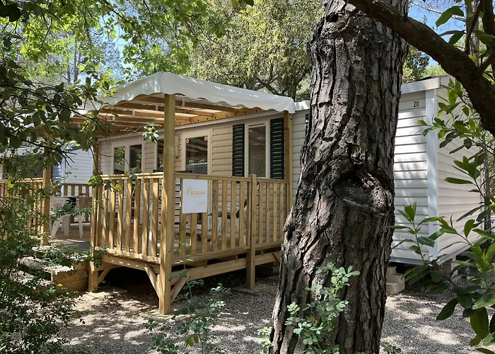 Luxe 6 Persoons Chalet Camping Lei Suves Cote D'Azur Roquebrune-Sur Argens