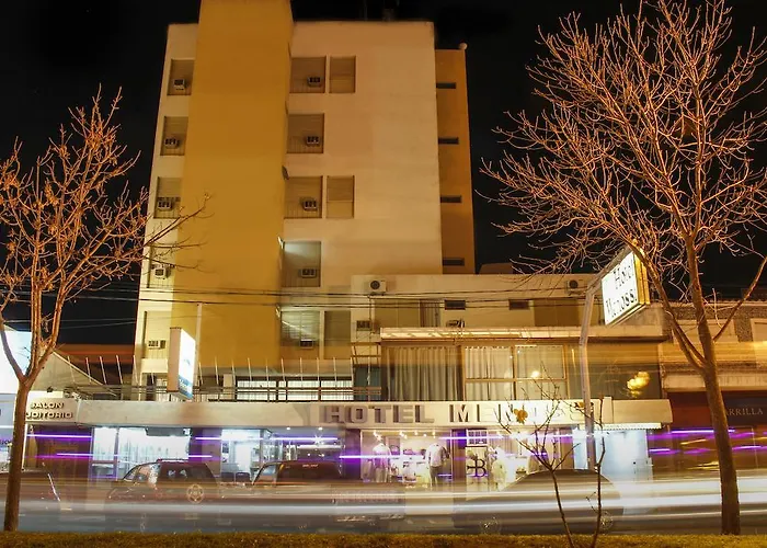 Hotel Menossi