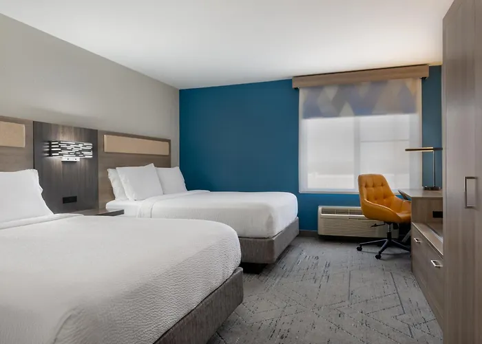 Holiday Inn Express Boston-Milford By Ihg