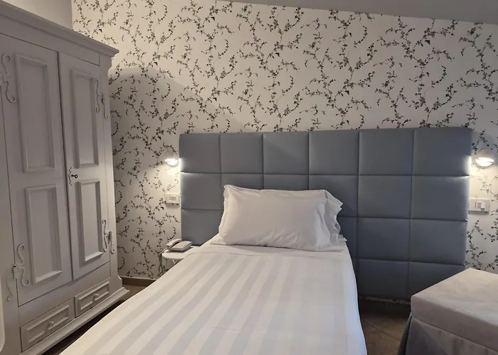 Palazzo Brunamonti Boutique Hotel