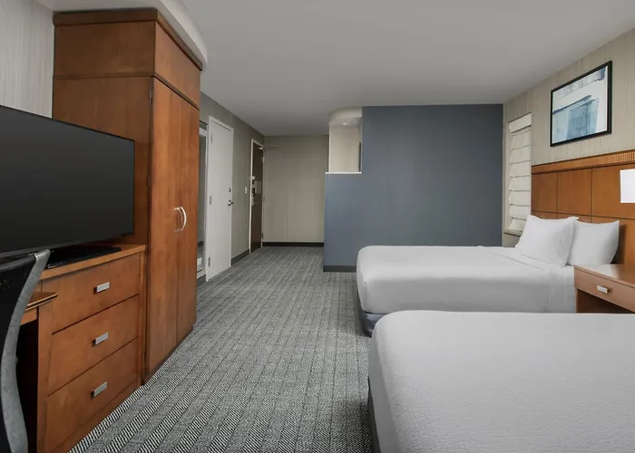 Courtyard By Marriott Seattle Kirkland