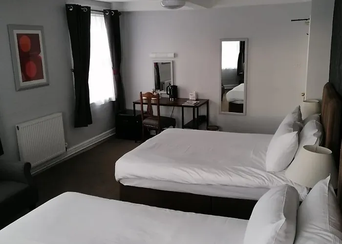 Castle Hotel