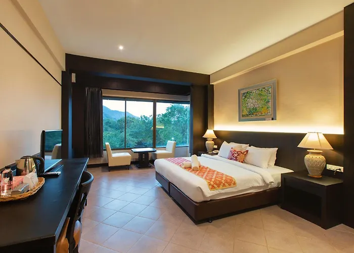โรงแรมเขาใหญ่ฟ้าใส Khaoyai Fahsai Hotel