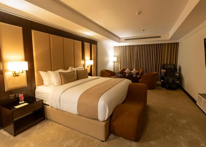 Bellevue Park Royal Hotel