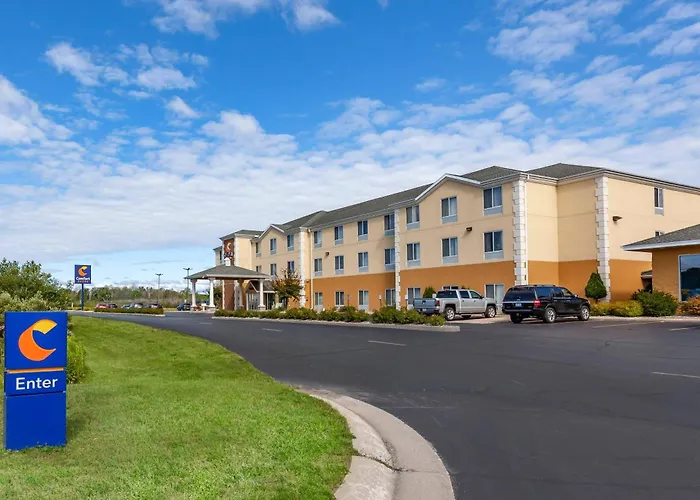 Comfort Suites Escanaba West