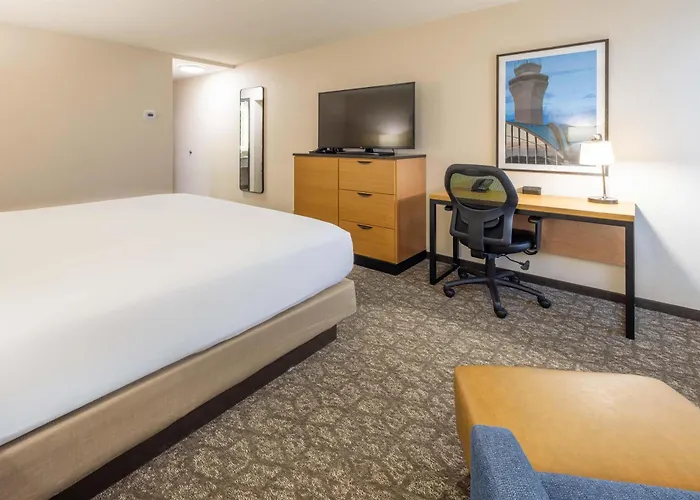 Drury Inn & Suites St. Louis Airport