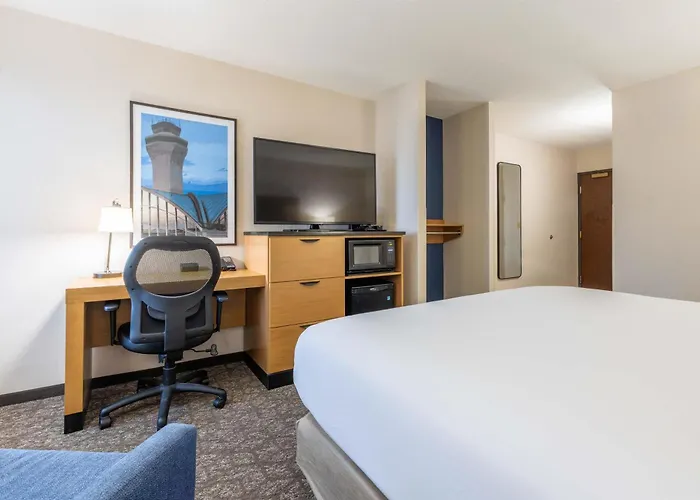 Drury Inn & Suites St. Louis Airport