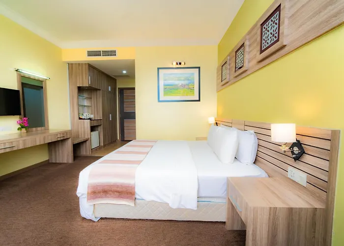 Hig Hotel & Convention