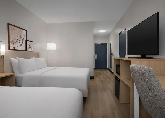 Spark By Hilton Lakewood Denver Southwest