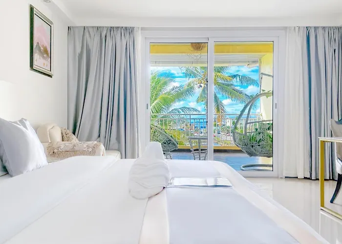 Ocean Star Hotel