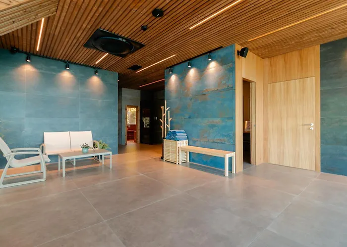 Lago Hotel & Spa - Adult Recommended