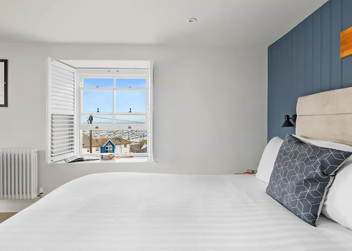 Pilgrim Suite - Sea View - Free Wi-Fi