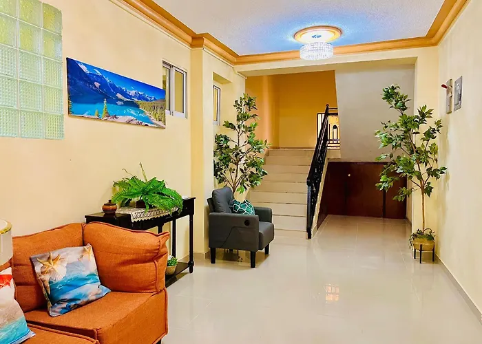Clora Hotel