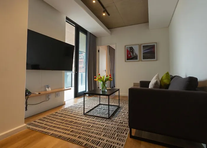 Home Suite Hotels Station House