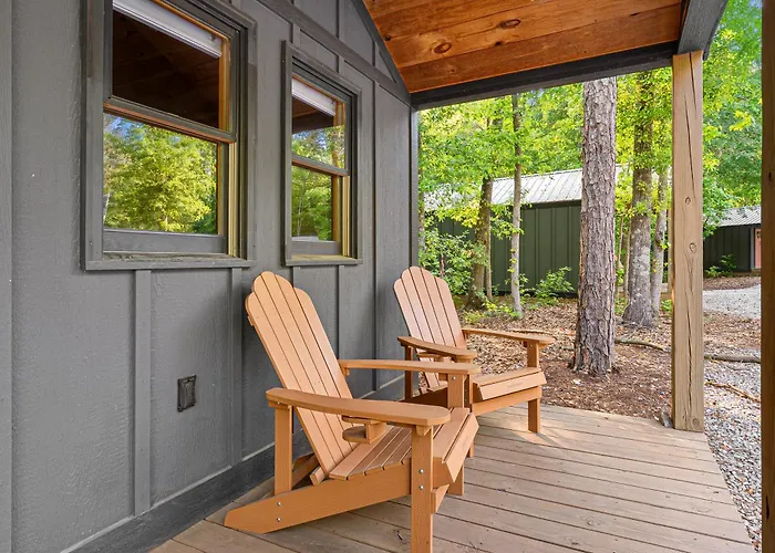 Cabin #8 Studio With Kitchenette