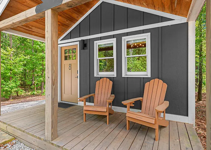 Cabin #8 Studio With Kitchenette