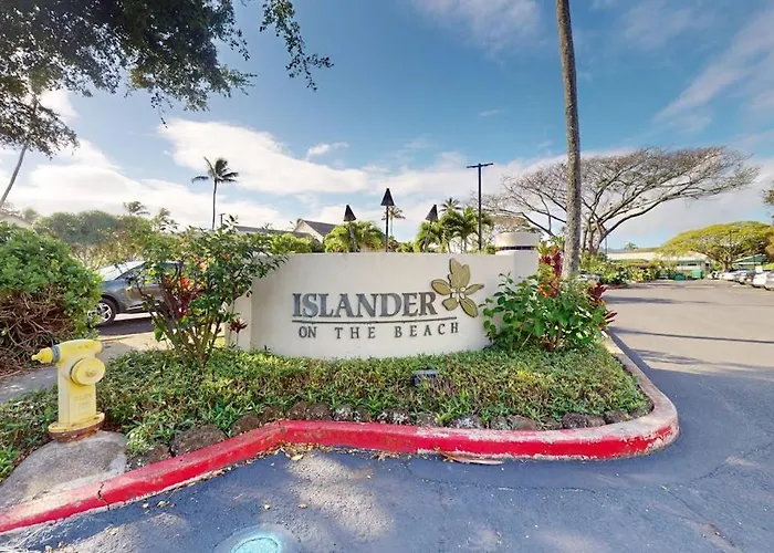 Islander On The Beach 211