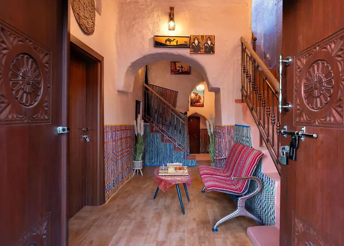 Manazil Inn نزل المنازل