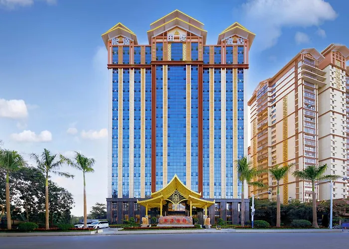 西双版纳熙源国际酒店告庄泼水广场曼听公园店