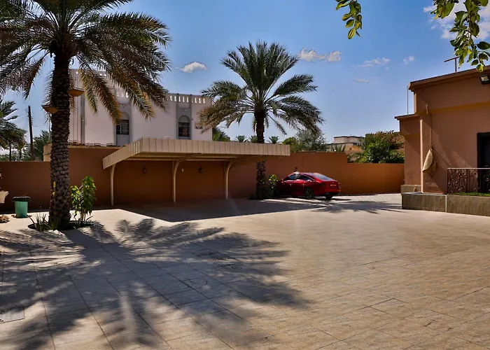 The Garden Inn نزل الحدیقة