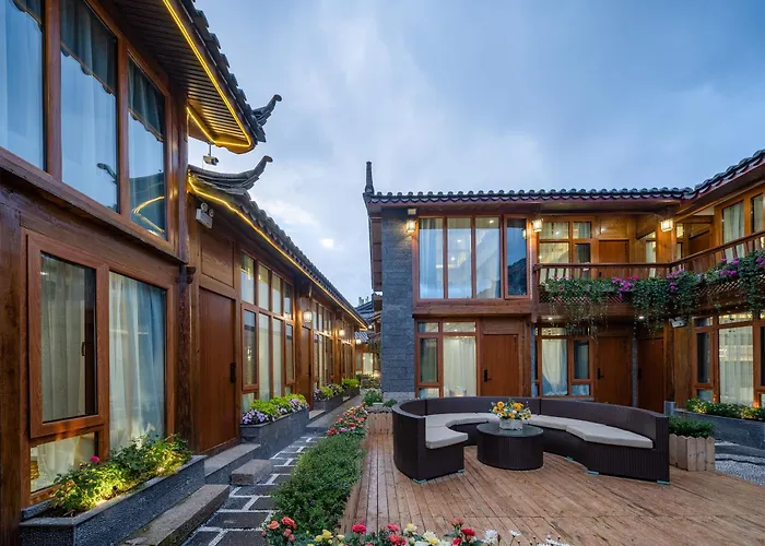 Frida'S Inn 佰茂中式庭院花园美宿