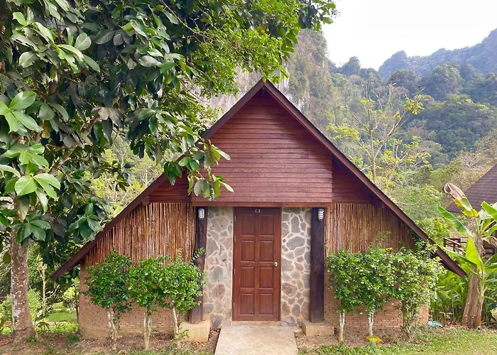 The Cliff And River Jungle Resort ภูผาและลำธารรีสอร์ท