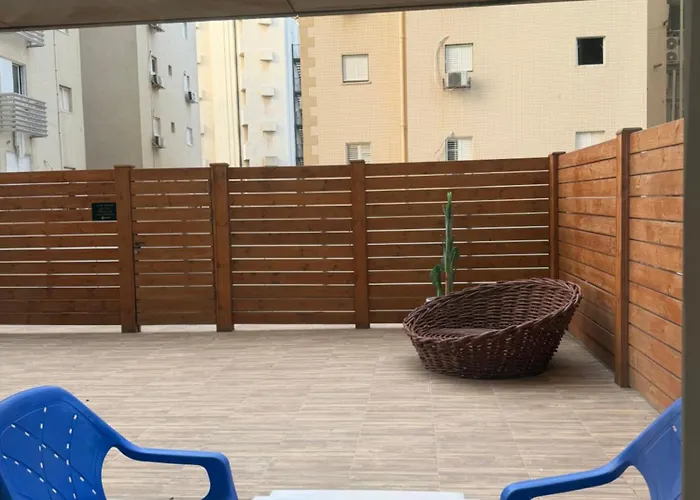 מלון ארנה בת ים - קומת סוויטות הגן עם סאונה פרטית