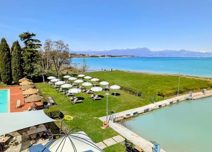 Yachting Hotel Mistral