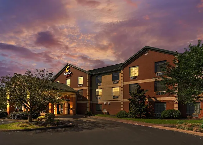 Comfort Suites Pittsburgh Airport