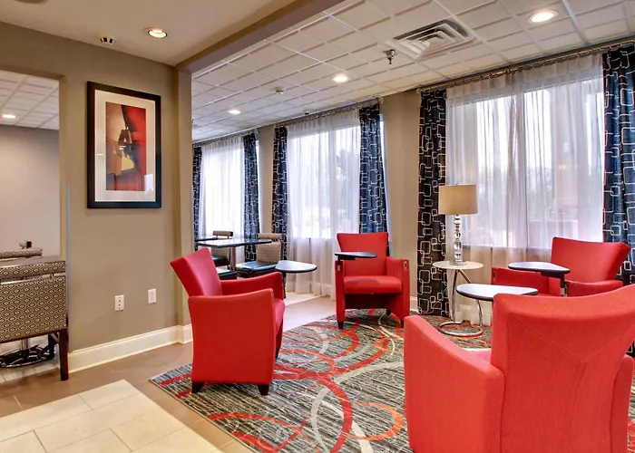 Holiday Inn Express Hurricane Mills Waverly By Ihg