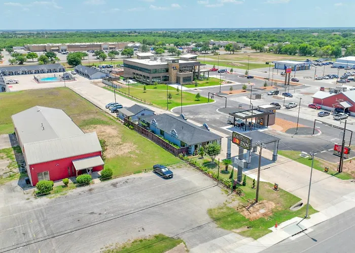 Executive Inn Hondo